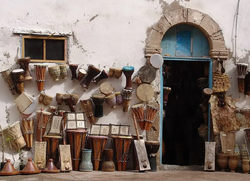 Essaouira Medina Magasin de musique dans le mellah