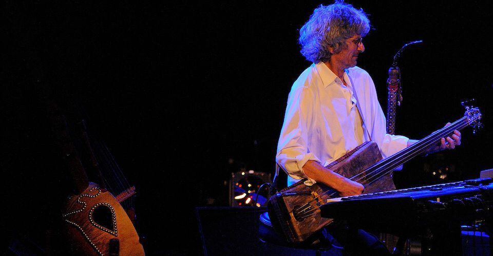 International artist plays Gnaoua music