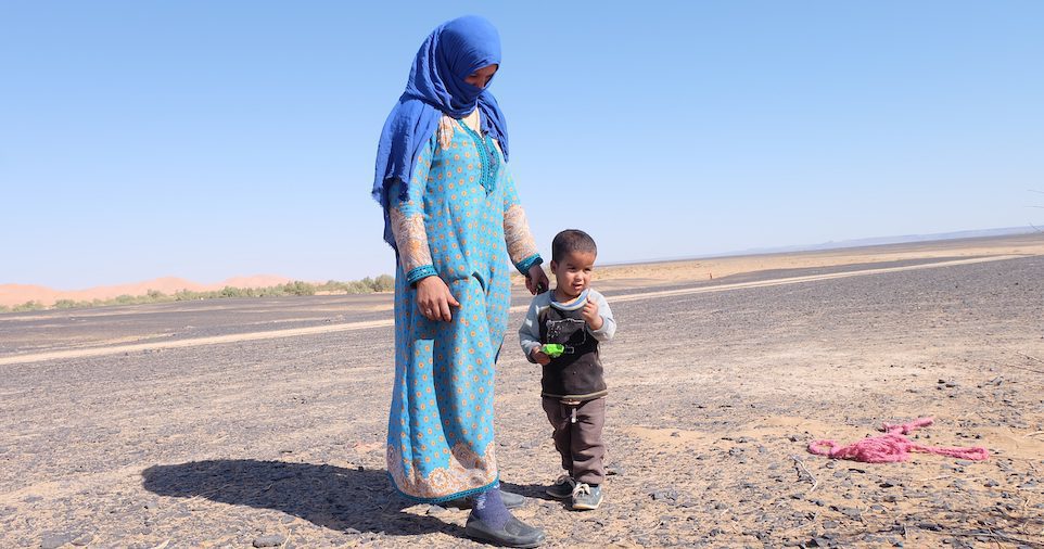 Tuaregs mother and son Tuaregs mother and son