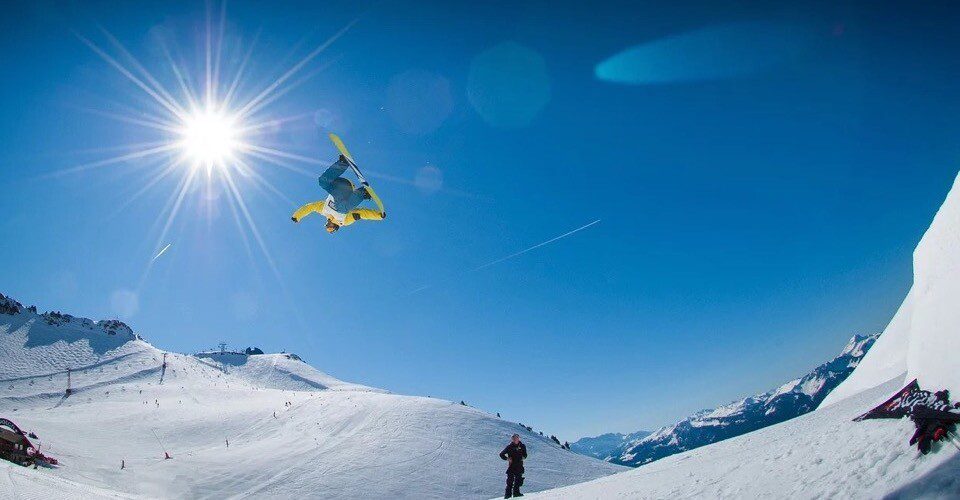 Skiing in the snow mountains