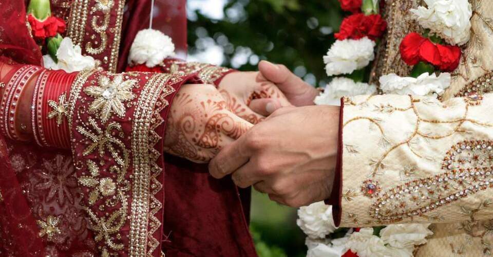 Wedding hand hold